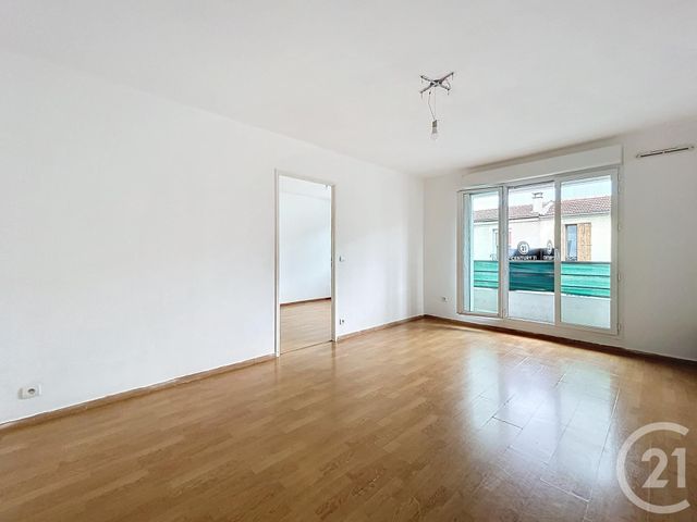 Appartement F3 à vendre - 3 pièces - 60.0 m2 - IVRY SUR SEINE - 94 - ILE-DE-FRANCE - Century 21 Raspail