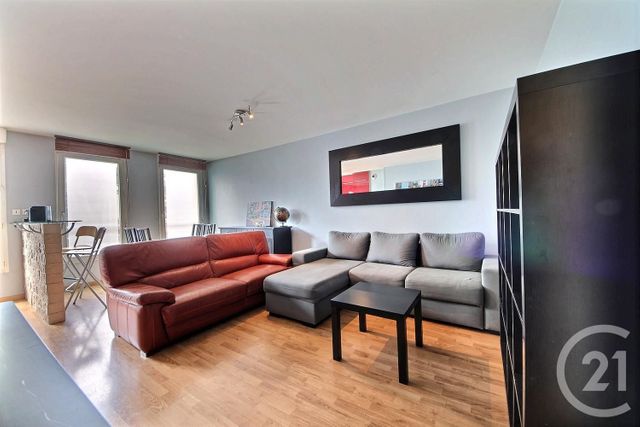 Appartement F2 à louer - 2 pièces - 45.9 m2 - IVRY SUR SEINE - 94 - ILE-DE-FRANCE - Century 21 Raspail