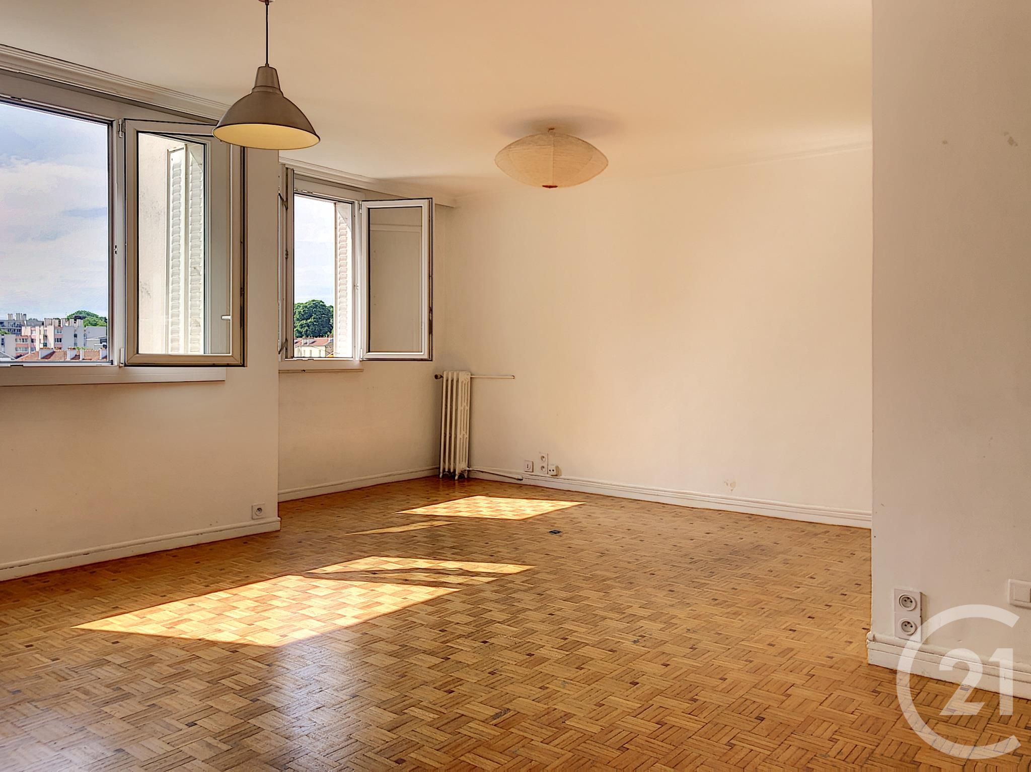 Appartement à Vendre - 4 Pièces - 65.44 M2 - IVRY SUR SEINE - 94 ...